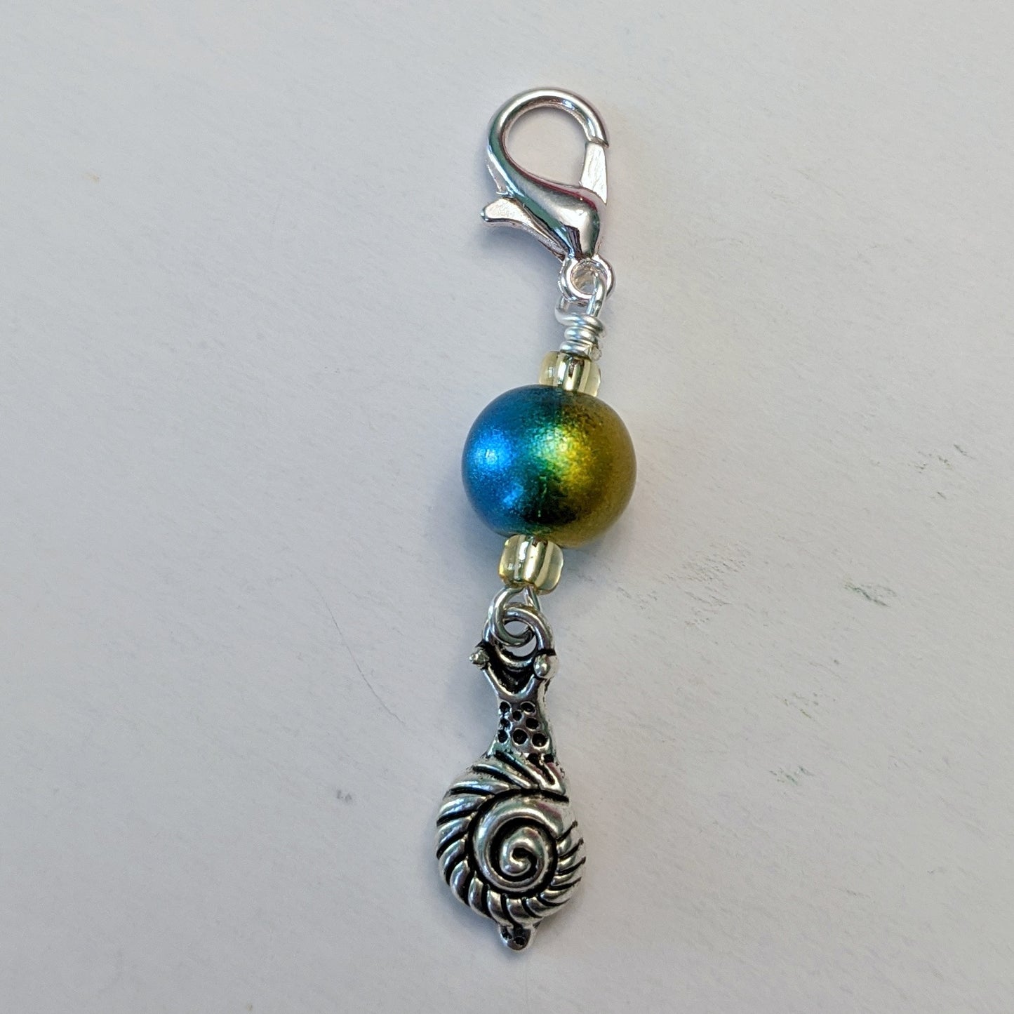Small Snail Stitch Markers