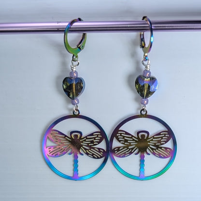 Neochrome Dragonfly Disc Earrings & Stitch Markers