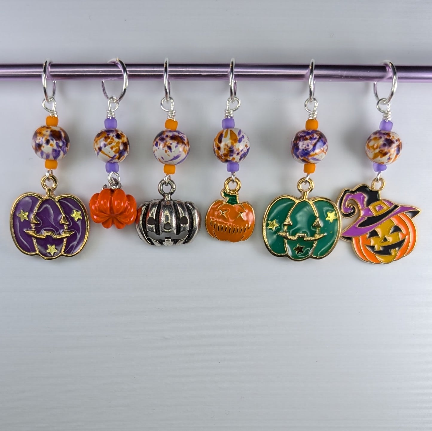 A Glow of Jack o' Lanterns Stitch Marker Set