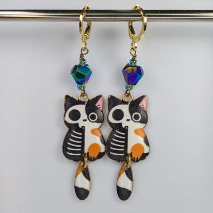 Schrodinger's Calico Earrings & Stitch Markers