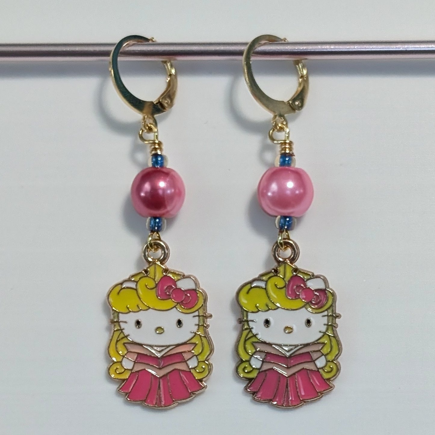 Hello Princess Kitty Stitch Markers & Earrings