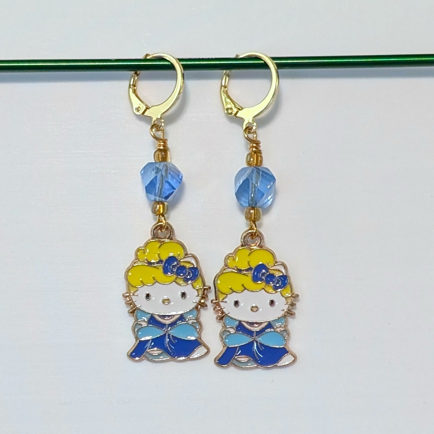 Hello Princess Kitty Stitch Markers & Earrings