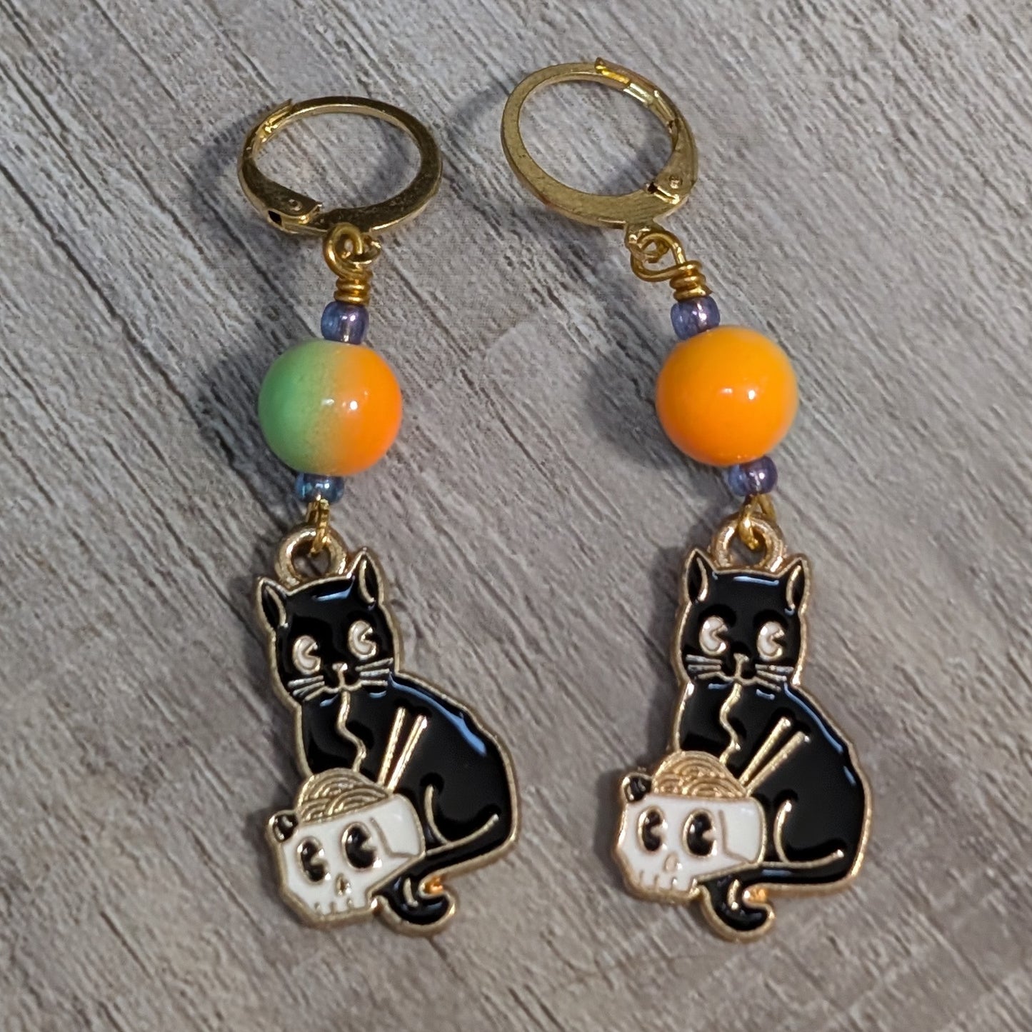 Spooky Kittens Earrings & Stitch Markers