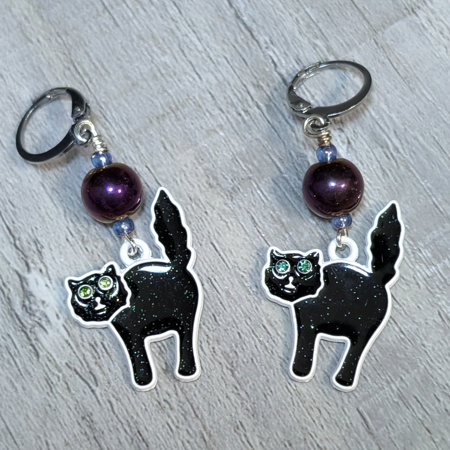 Spooky Kittens Earrings & Stitch Markers