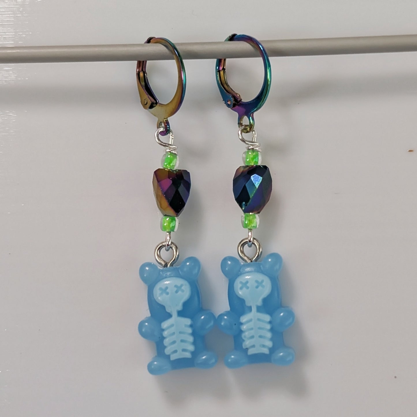 Shocking Bears Stitch Markers & Earrings
